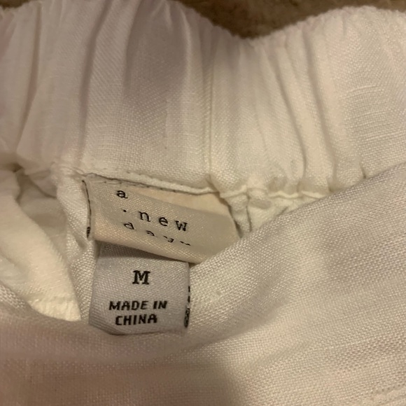 A New Day ( Target Brand) white shirts - Picture 2 of 2